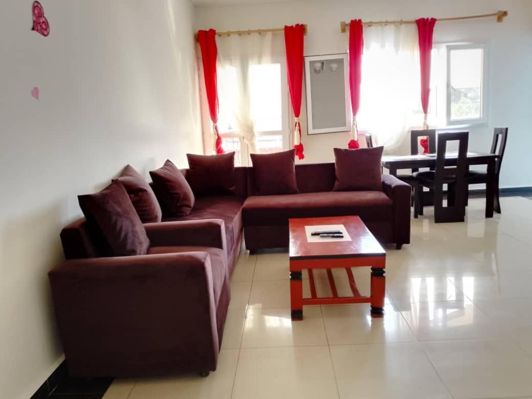 Residence Rosalie Yaoundé Εξωτερικό φωτογραφία