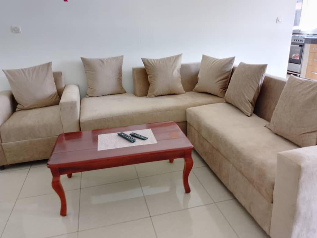 Residence Rosalie Yaoundé Εξωτερικό φωτογραφία