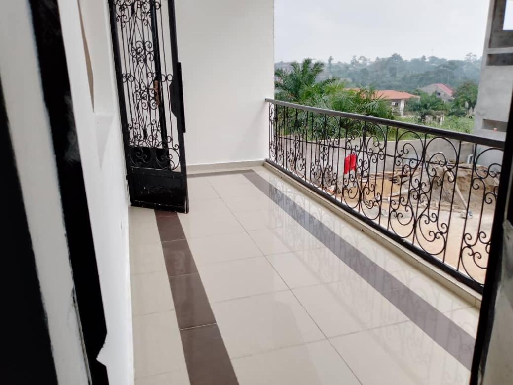 Residence Rosalie Yaoundé Δωμάτιο φωτογραφία