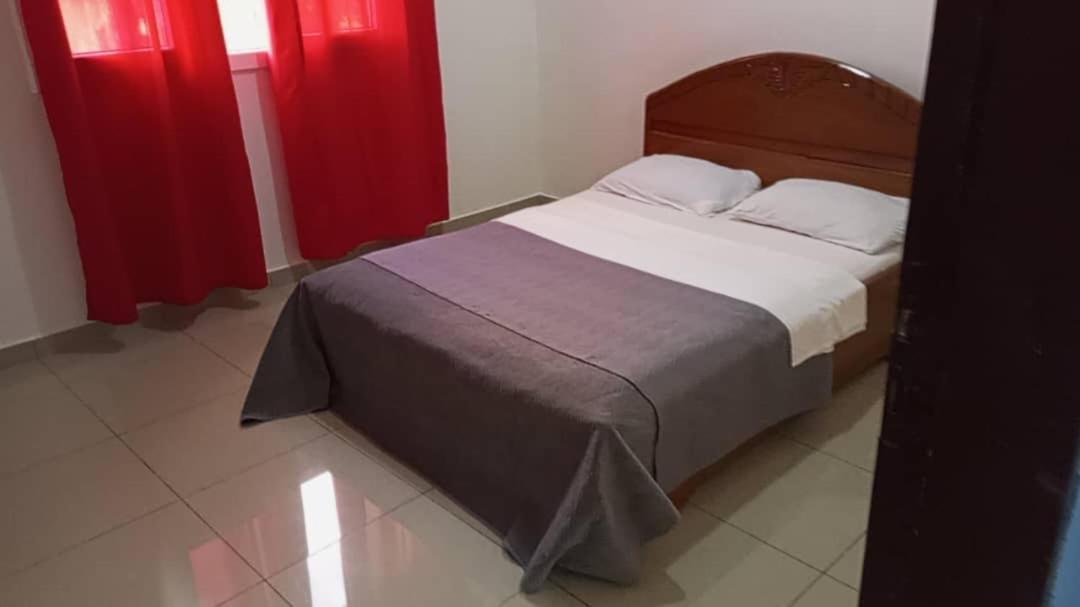Residence Rosalie Yaoundé Δωμάτιο φωτογραφία