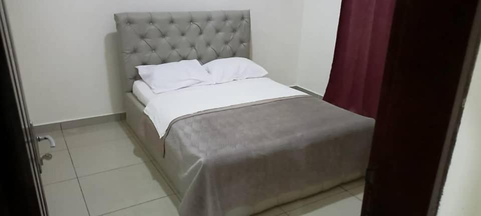 Residence Rosalie Yaoundé Δωμάτιο φωτογραφία