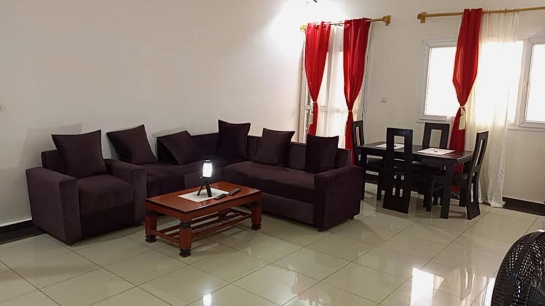 Residence Rosalie Yaoundé Δωμάτιο φωτογραφία